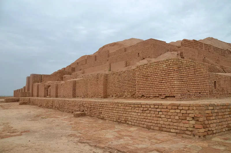 چغازنبیل؛ زیگورات سه‌هزارساله‌ی عیلام در دشت خوزستان