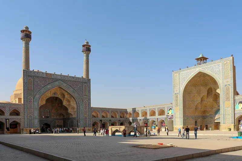 مسجد جامع اصفهان؛ دوازده قرن معماری در یک بنا